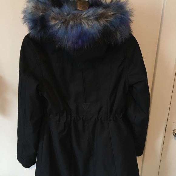 Beautiful luxury winter parka - Picture 3 of 8